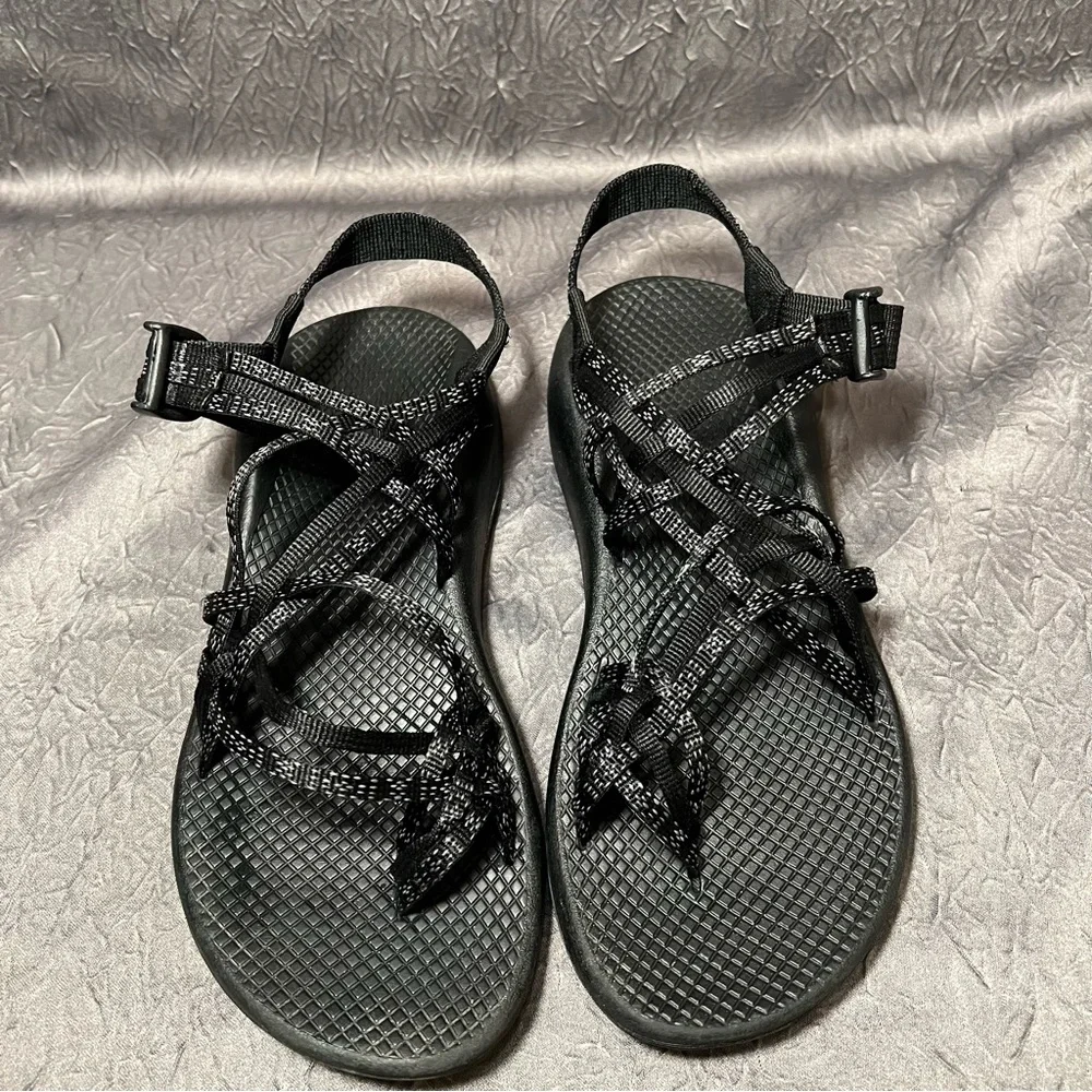 Chaco Sandals Size 9 - Picture 3 of 7